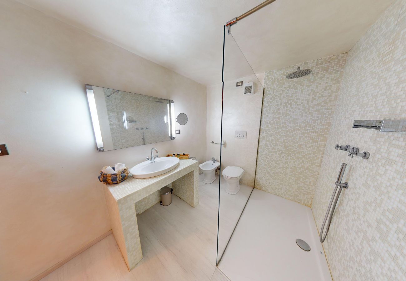 Ferienwohnung in Polpenazze del Garda - Casa Esmeralda sul Garda By Bookinggardalake Ferienwohnung in Polpenazze del Garda - Casa Esmeralda sul Garda By Bookinggardalake