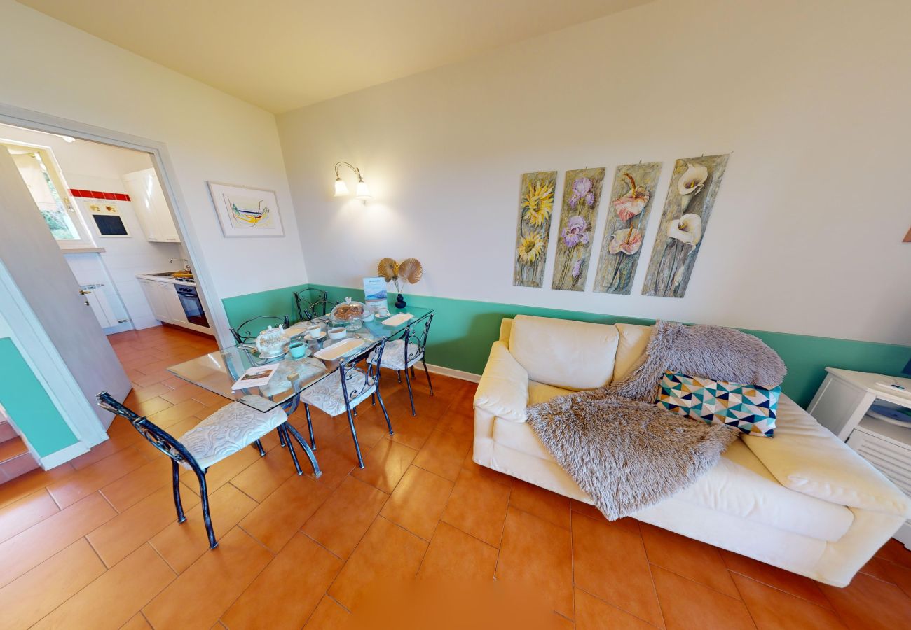 Ferienwohnung in Polpenazze del Garda - Casa Esmeralda sul Garda By Bookinggardalake Ferienwohnung in Polpenazze del Garda - Casa Esmeralda sul Garda By Bookinggardalake