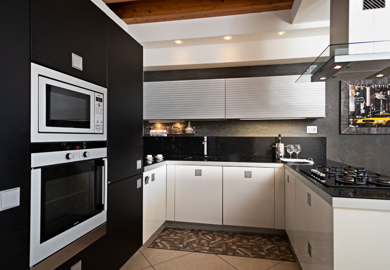 Villa in Lazise - VILLA LOVE