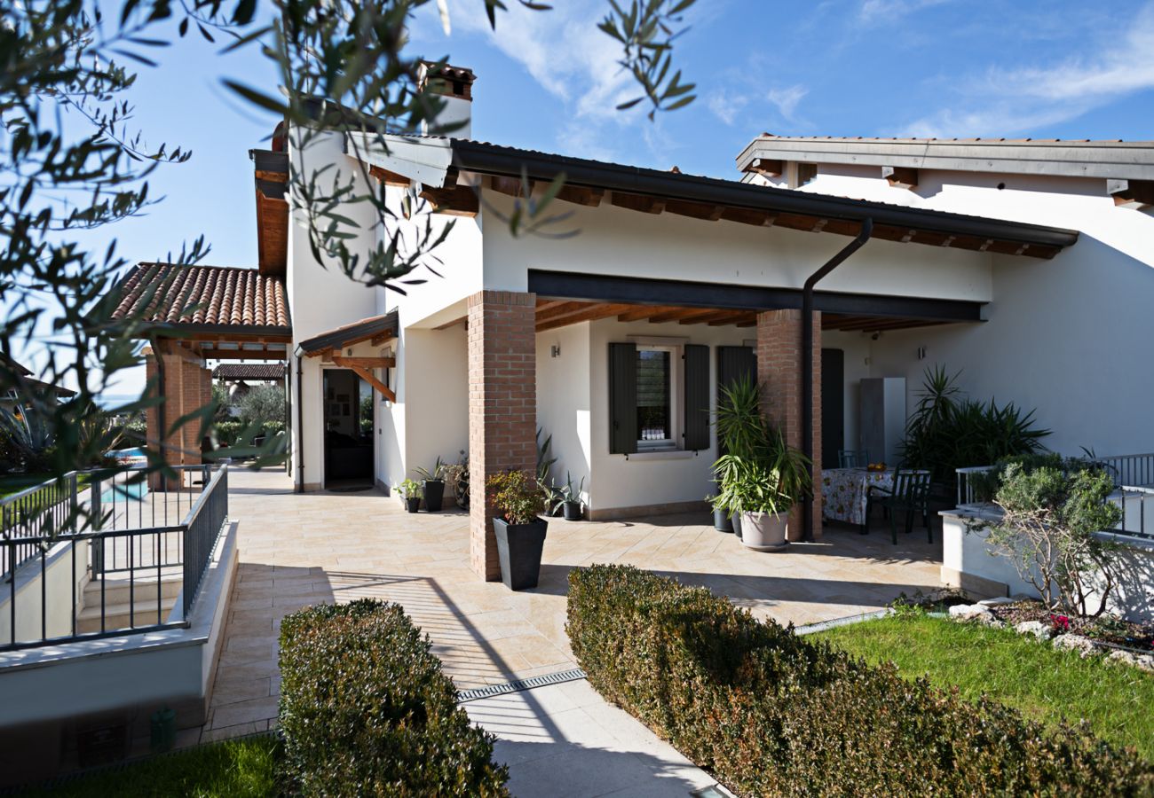Villa in Lazise - VILLA LOVE