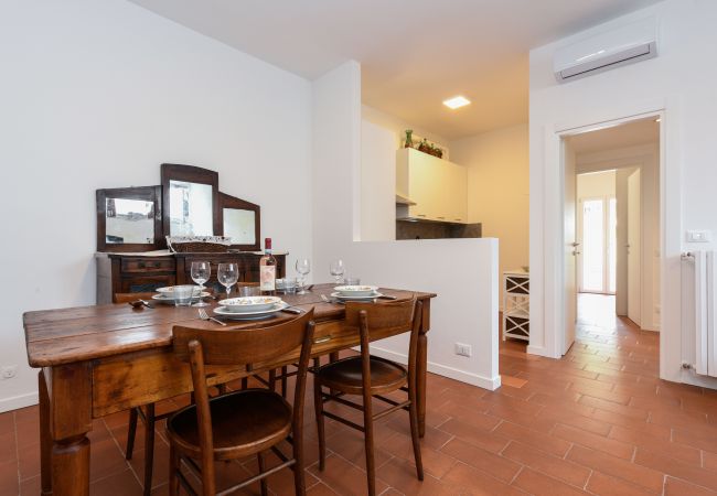 Ferienwohnung in Salò - Isi a Salò By Bookinggardalake Ferienwohnung in Salò - Isi a Salò By Bookinggardalake