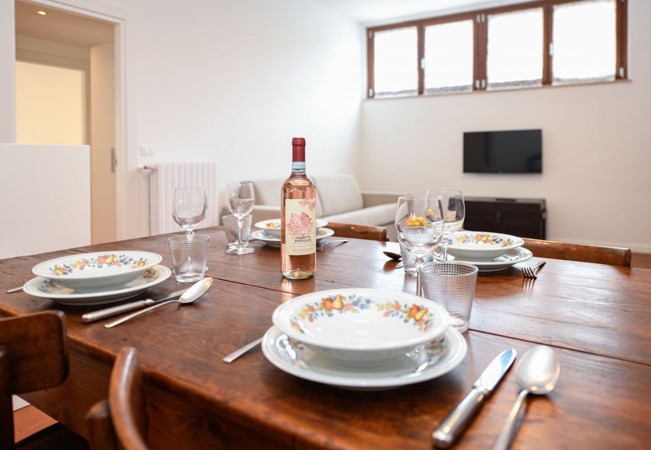 Ferienwohnung in Salò - Isi a Salò By Bookinggardalake