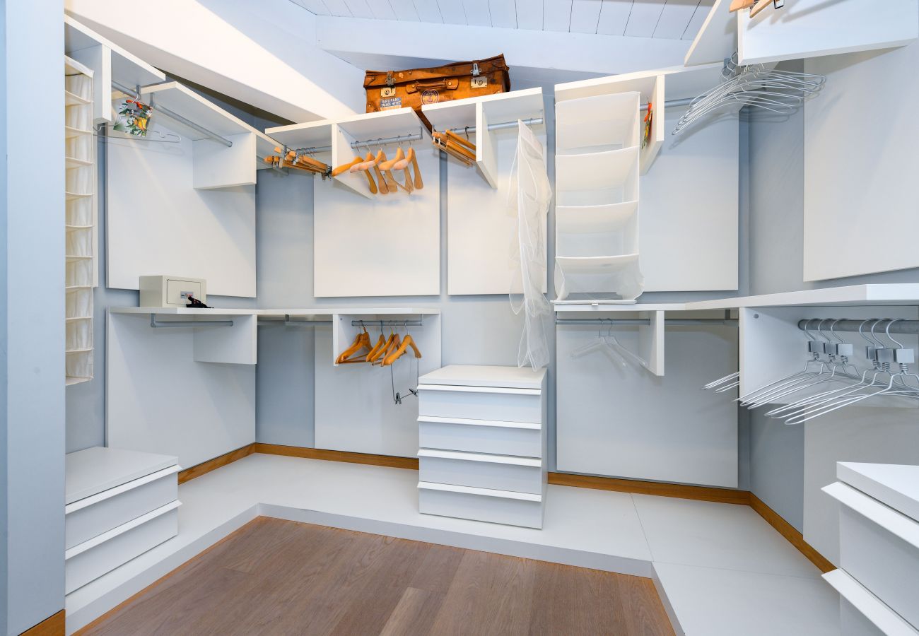 Ferienwohnung in Salò - Fantoni Luxury Loft in Salò By Bookinggardalake