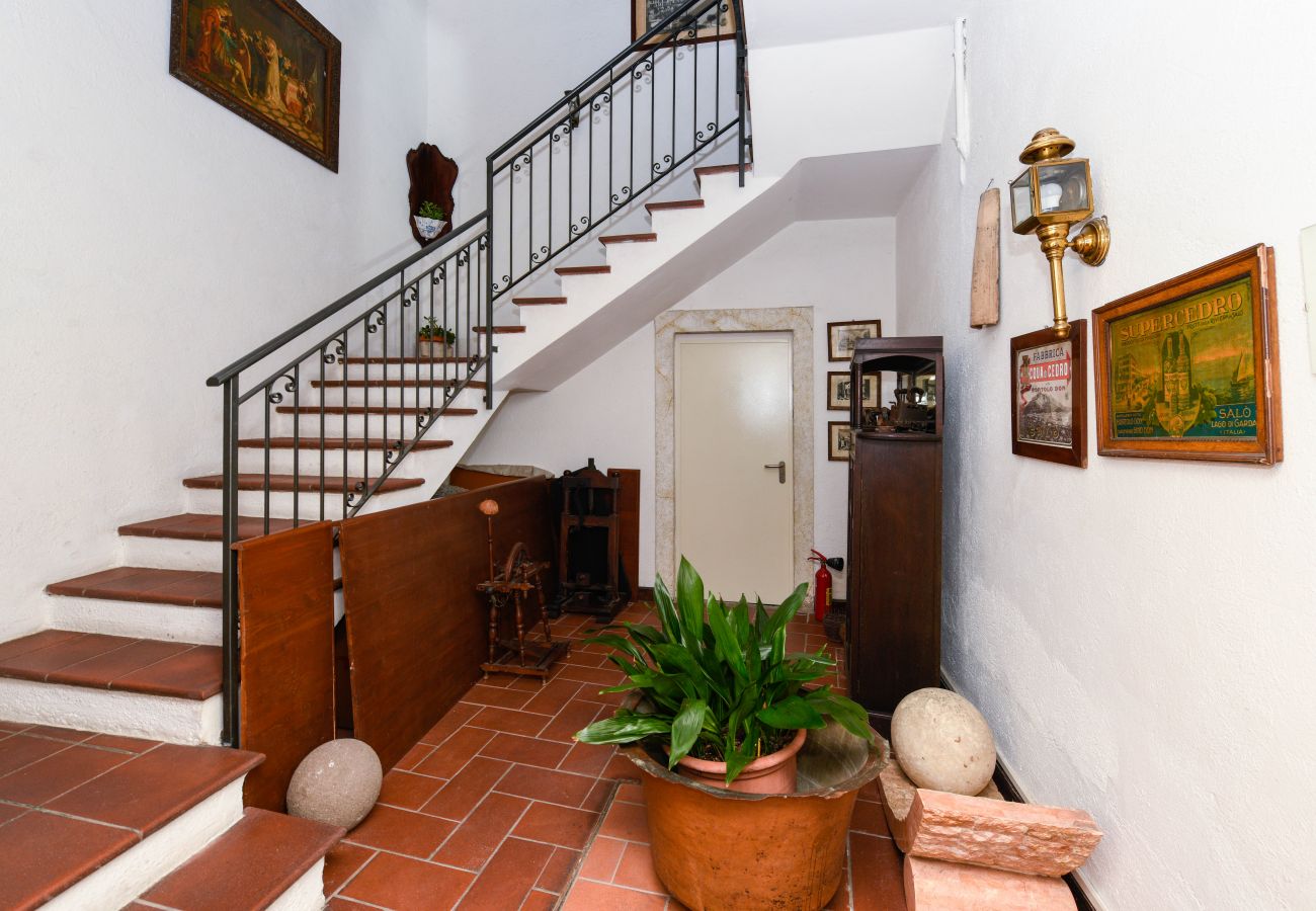 Ferienwohnung in Salò - Fantoni Luxury Loft in Salò By Bookinggardalake