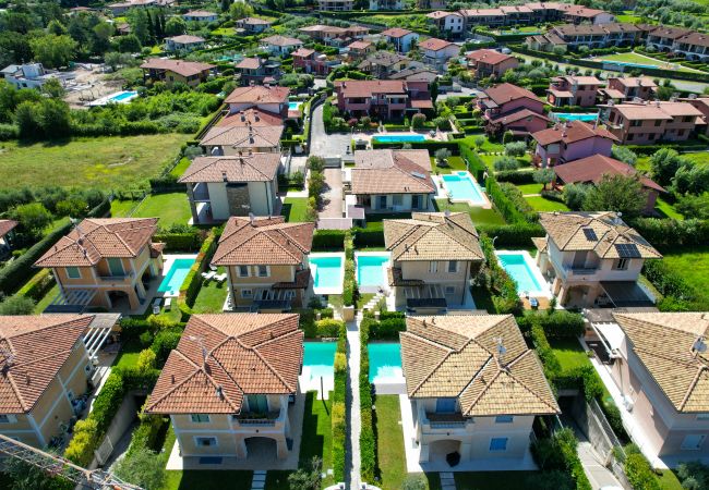 Villa in Manerba del Garda - Villa Iris a Manerba del Garda By Bookinggardalake Villa in Manerba del Garda - Villa Iris a Manerba del Garda By Bookinggardalake