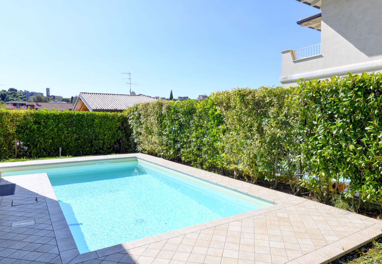 Villa in Manerba del Garda - Villa Iris a Manerba del Garda By Bookinggardalake Villa in Manerba del Garda - Villa Iris a Manerba del Garda By Bookinggardalake