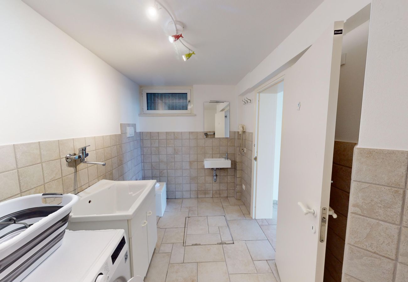 Villa in Manerba del Garda - Villa Flora fronte spiaggia By Bookinggardalake Villa in Manerba del Garda - Villa Flora fronte spiaggia By Bookinggardalake