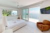 Villa in Manerba del Garda - Villa Flora luxury pool by Bookinggardalake