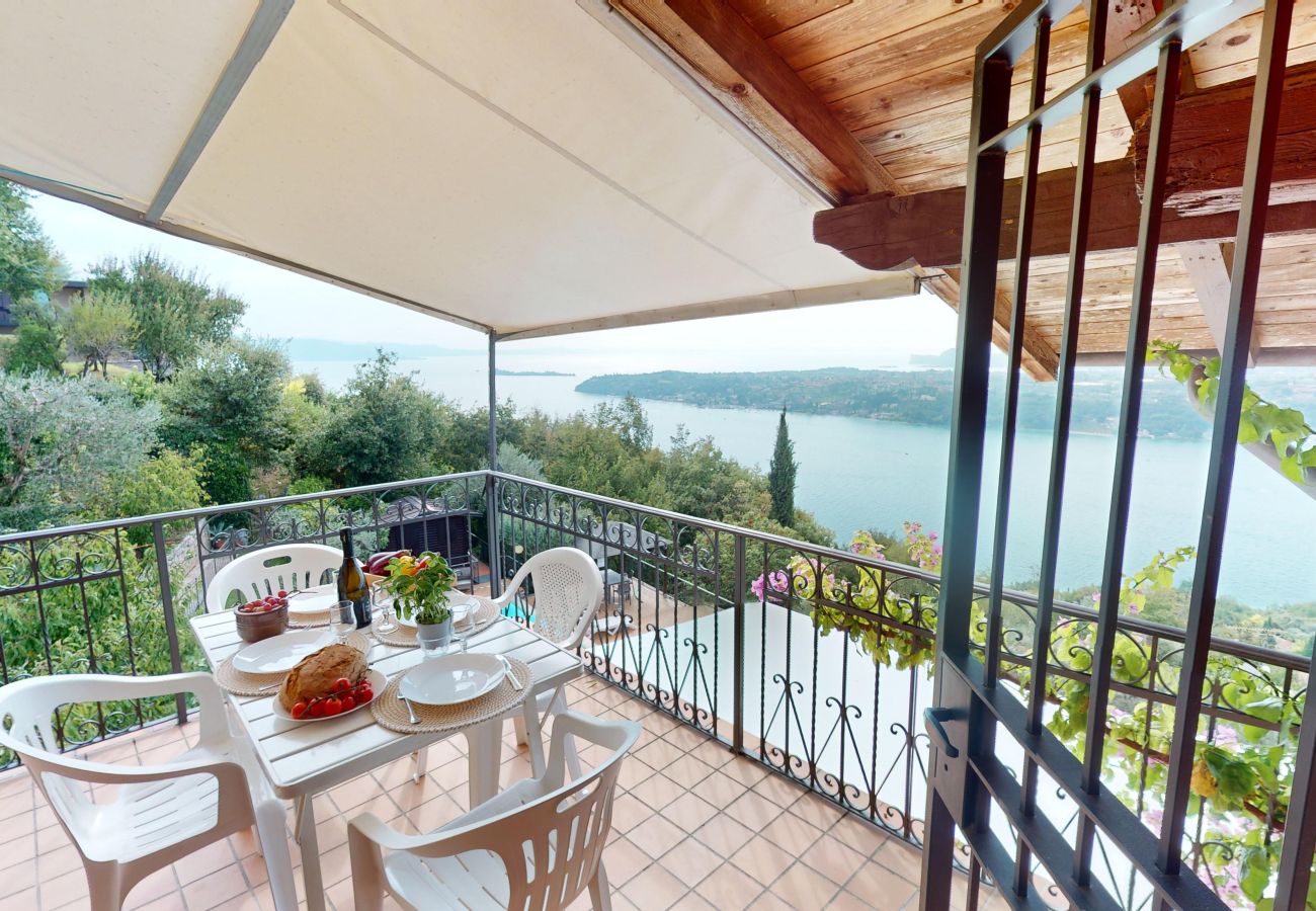 Ferienwohnung in Salò - ATTICO AGATA magic lake view By Bookinggardala