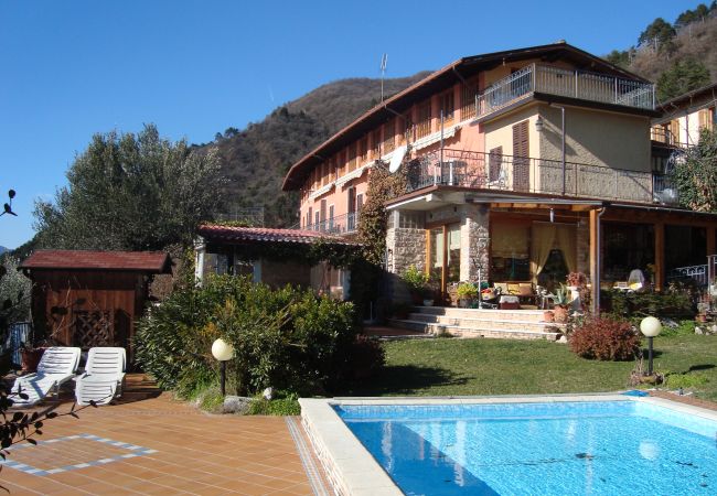 Ferienwohnung in Salò - Casale Massina GIADA a Salò By Bookinggardalake Ferienwohnung in Salò - Casale Massina GIADA a Salò By Bookinggardalake