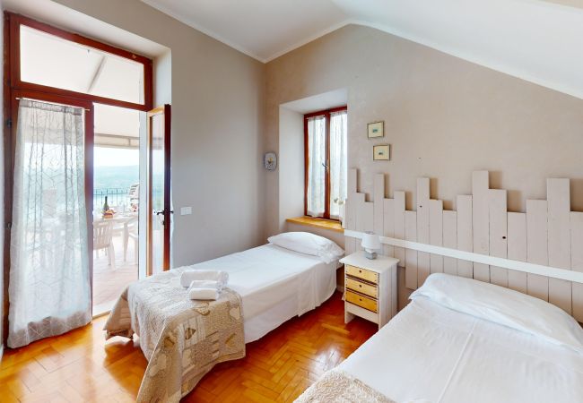 Ferienwohnung in Salò - Casale Massina GIADA a Salò By Bookinggardalake Ferienwohnung in Salò - Casale Massina GIADA a Salò By Bookinggardalake