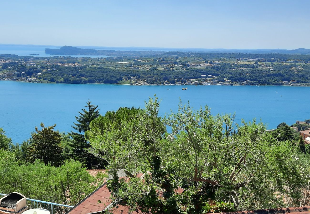 Ferienwohnung in Salò - Apt GIADA Salò magic view By Bookinggardalake