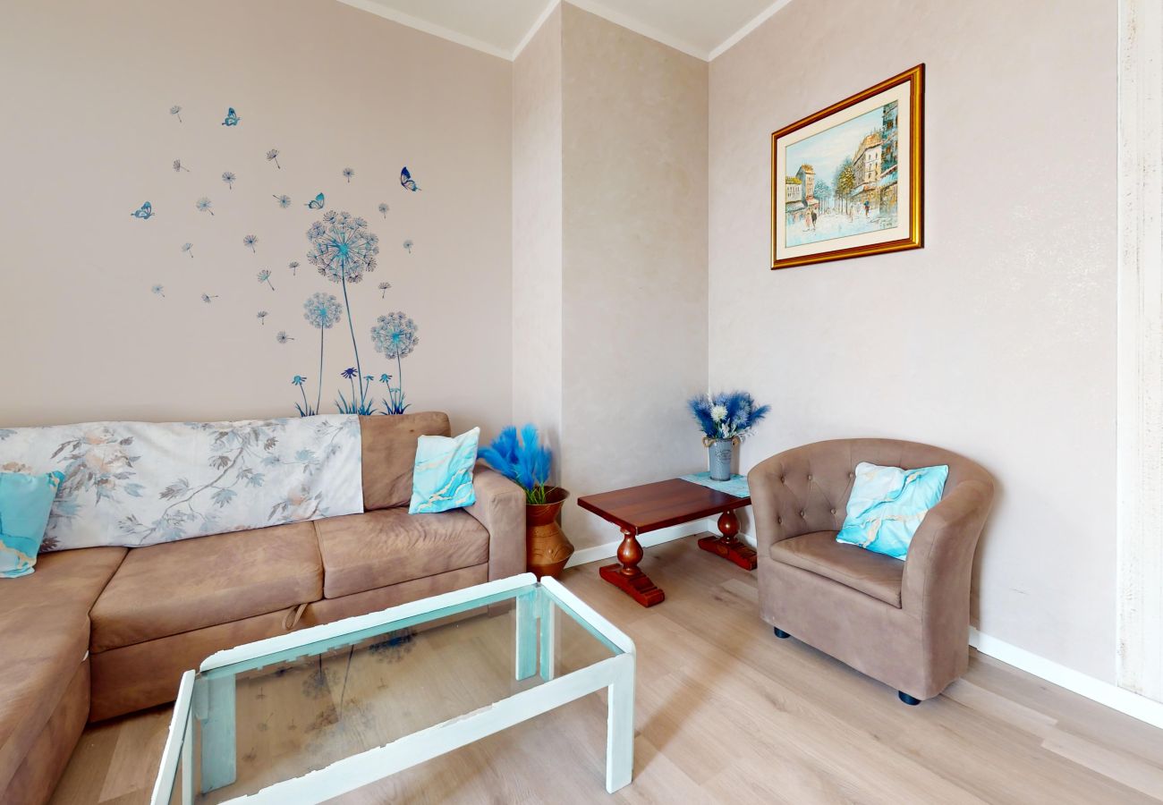 Ferienwohnung in Salò - Apt GIADA Salò magic view By Bookinggardalake