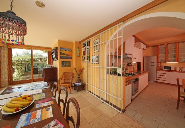 Ferienwohnung in Salò - Casale Massina PERLA a Salò By Bookinggardalake Ferienwohnung in Salò - Casale Massina PERLA a Salò By Bookinggardalake