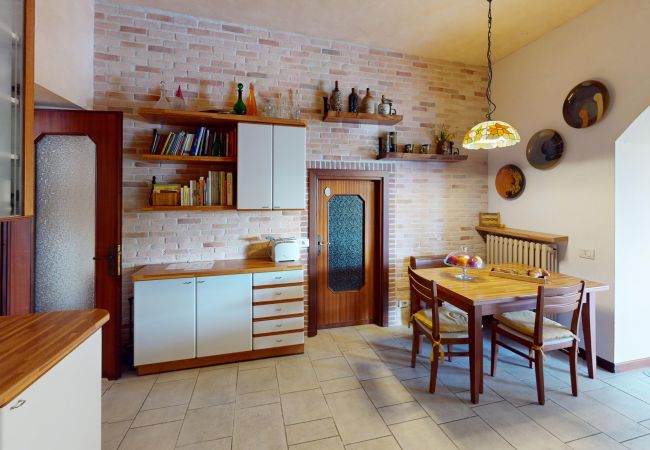 Ferienwohnung in Salò - Casale Massina PERLA a Salò By Bookinggardalake Ferienwohnung in Salò - Casale Massina PERLA a Salò By Bookinggardalake