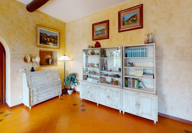 Ferienwohnung in Salò - Casale Massina PERLA a Salò By Bookinggardalake Ferienwohnung in Salò - Casale Massina PERLA a Salò By Bookinggardalake