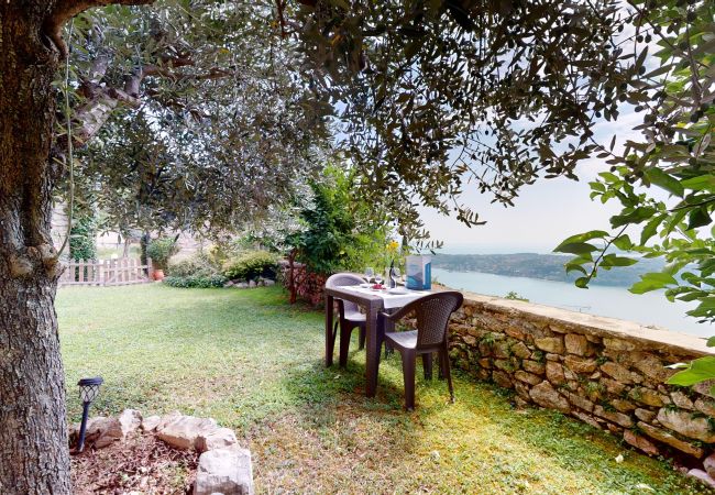 Ferienwohnung in Salò - Casale Massina PERLA a Salò By Bookinggardalake Ferienwohnung in Salò - Casale Massina PERLA a Salò By Bookinggardalake