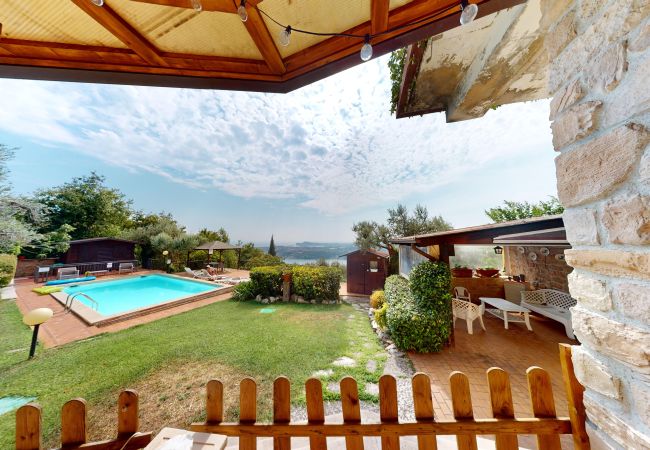 Ferienwohnung in Salò - Casale Massina PERLA a Salò By Bookinggardalake Ferienwohnung in Salò - Casale Massina PERLA a Salò By Bookinggardalake