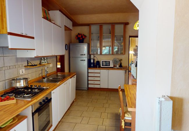 Ferienwohnung in Salò - Casale Massina PERLA a Salò By Bookinggardalake Ferienwohnung in Salò - Casale Massina PERLA a Salò By Bookinggardalake