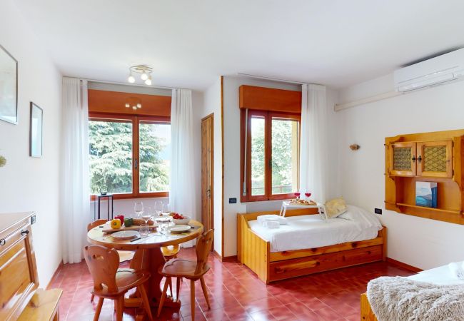 Ferienwohnung in Manerba del Garda - Bellavista CRB By Bookinggardalake Ferienwohnung in Manerba del Garda - Bellavista CRB By Bookinggardalake