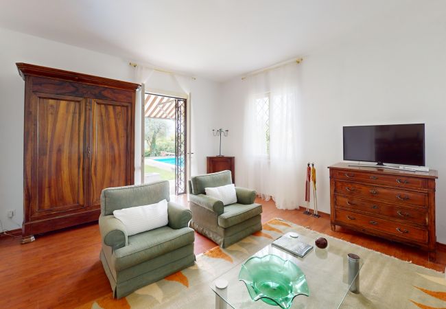 Villa in Salò - Villa Oleandri con piscina By Bookinggardalake Villa in Salò - Villa Oleandri con piscina By Bookinggardalake