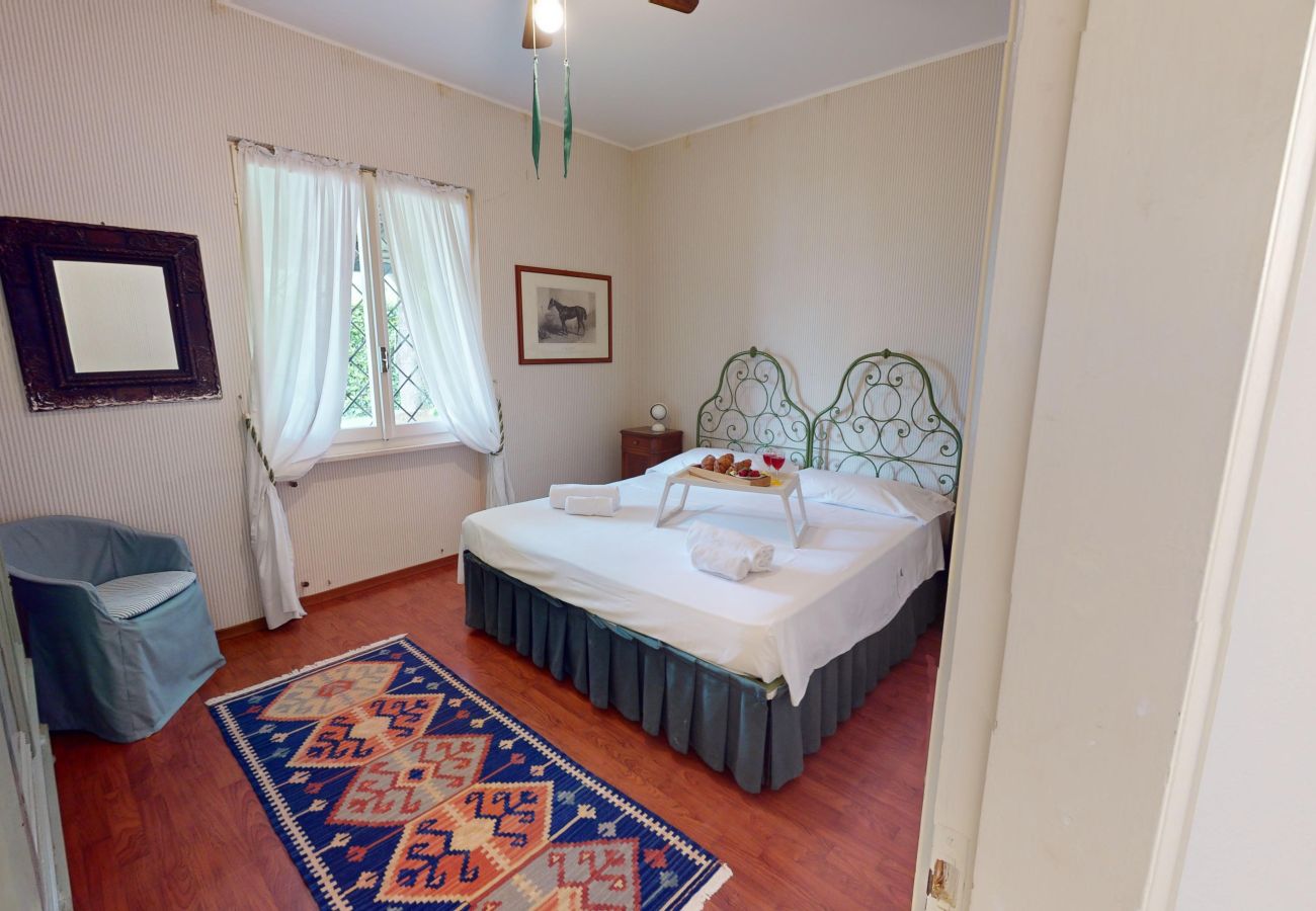 Villa in Salò - Villa Oleandri con piscina By Bookinggardalake Villa in Salò - Villa Oleandri con piscina By Bookinggardalake