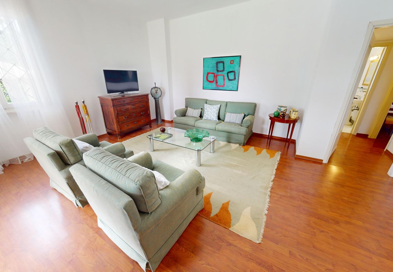 Villa in Salò - Villa Oleandri con piscina By Bookinggardalake Villa in Salò - Villa Oleandri con piscina By Bookinggardalake