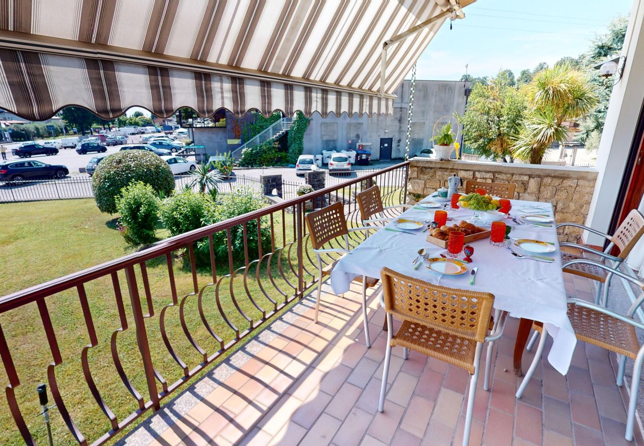Villa in Puegnago sul Garda - Villa Fiorita with olive groove Bookinggardalake