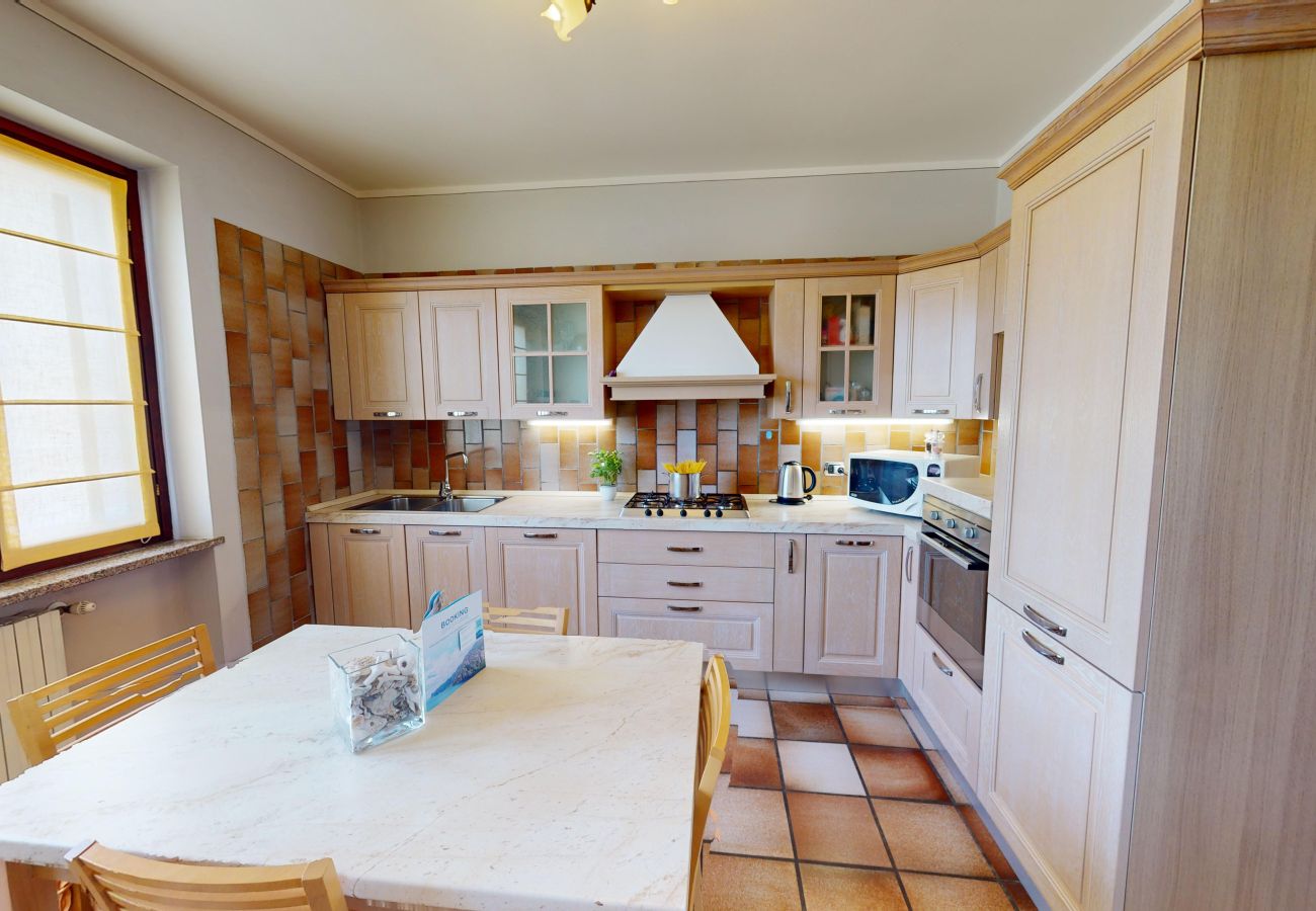 Villa in Puegnago sul Garda - Villa Fiorita with olive groove Bookinggardalake