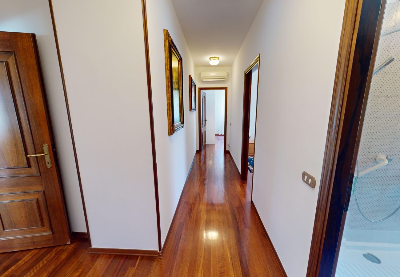 Villa in Puegnago sul Garda - Villa Fiorita with olive groove Bookinggardalake