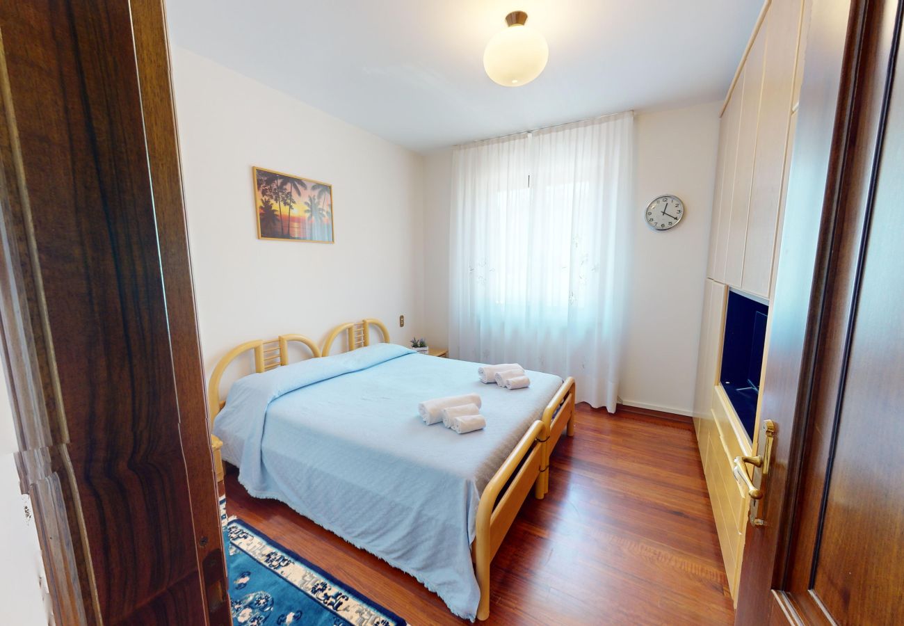 Villa in Puegnago sul Garda - Villa Fiorita with olive groove Bookinggardalake
