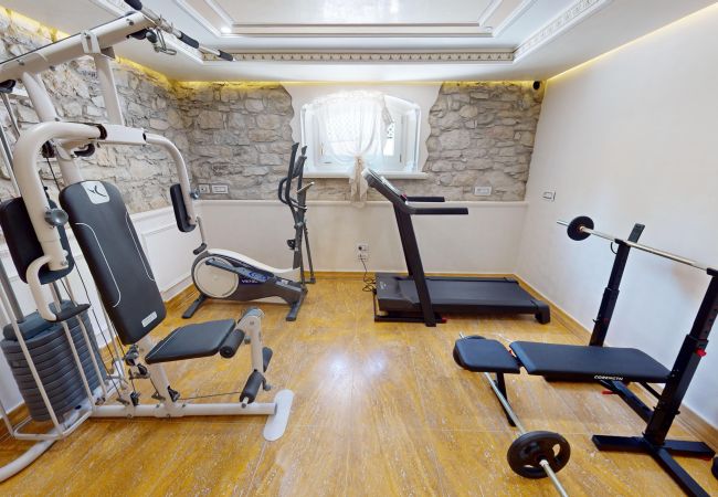 Villa in Salò - Villa Diamante By Bookinggardalake Villa in Salò - Villa Diamante By Bookinggardalake