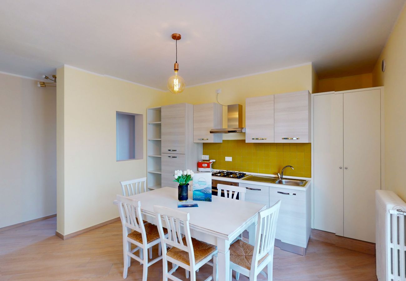 Ferienwohnung in Manerba del Garda - Pinko House free wi-fi By Bookinggardalake