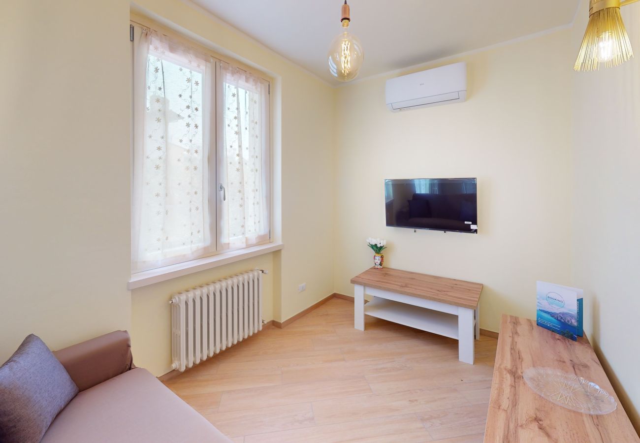 Ferienwohnung in Manerba del Garda - Pinko House free wi-fi By Bookinggardalake