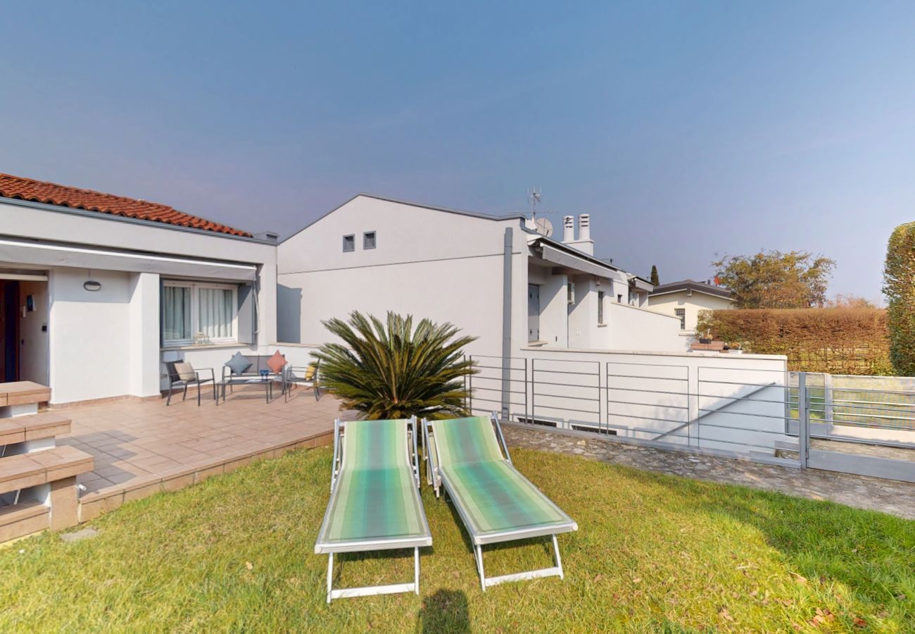 Ferienwohnung in Manerba del Garda - Appartamento Gloria by Bookinggardalake
