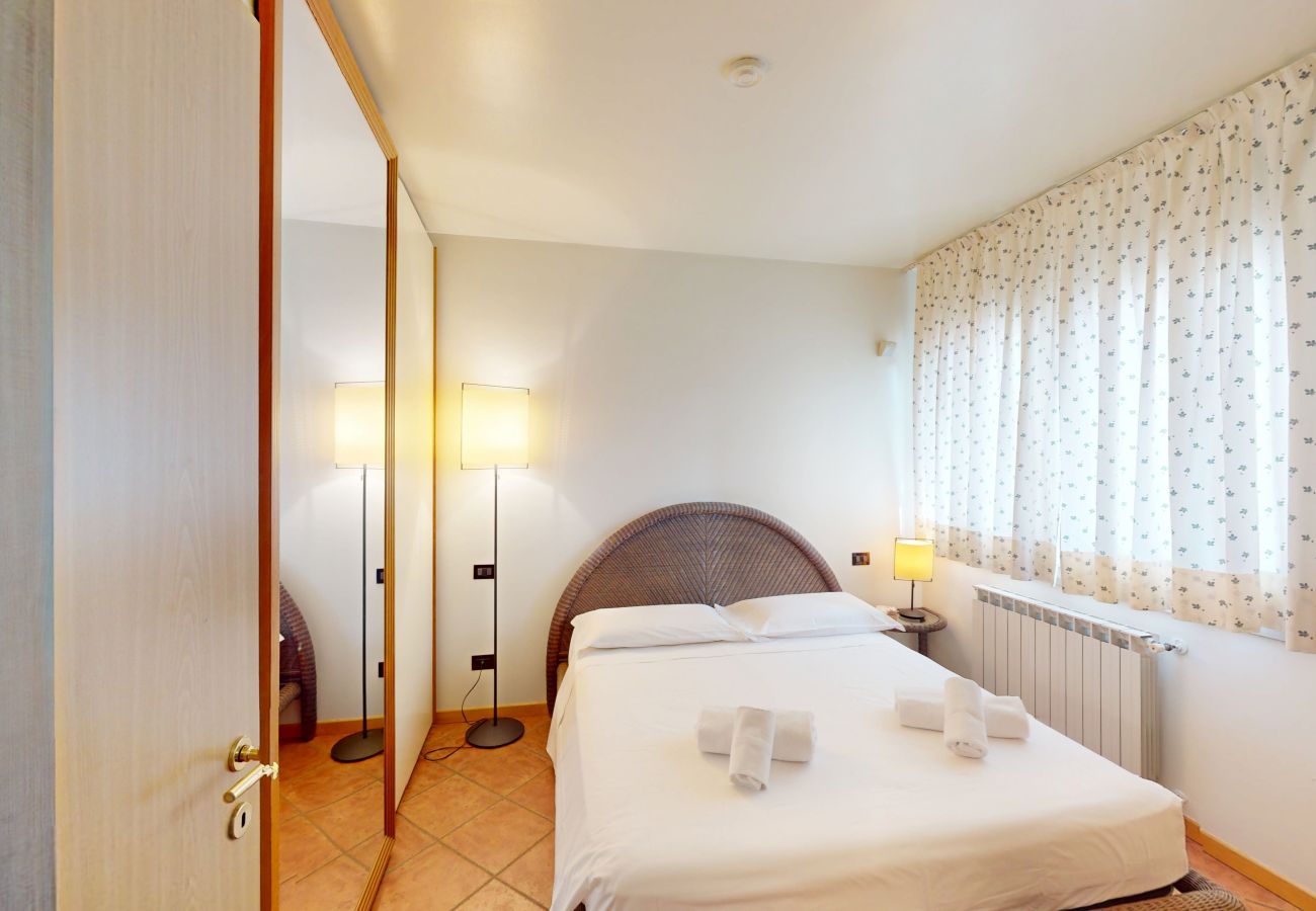 Ferienwohnung in Manerba del Garda - Appartamento Gloria by Bookinggardalake