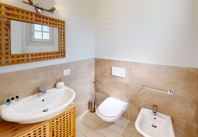 Villa in Manerba del Garda - Villa Dolcevita by Bookinggardalake Villa in Manerba del Garda - Villa Dolcevita by Bookinggardalake