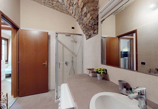 Ferienwohnung in Manerba del Garda - La Pietra del Garda by Bookinggardalake Ferienwohnung in Manerba del Garda - La Pietra del Garda by Bookinggardalake