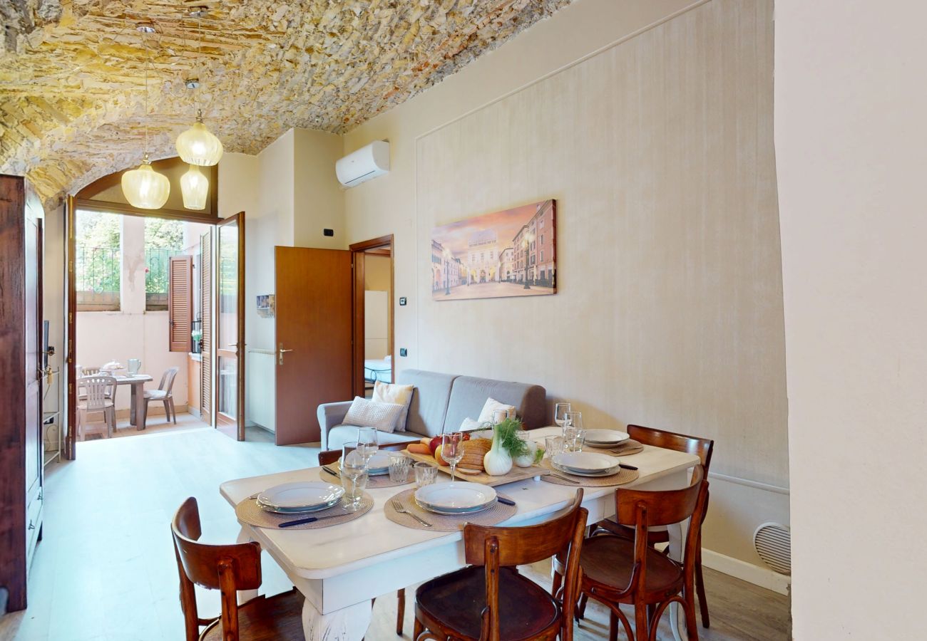 Ferienwohnung in Manerba del Garda - La Pietra del Garda by Bookinggardalake Ferienwohnung in Manerba del Garda - La Pietra del Garda by Bookinggardalake