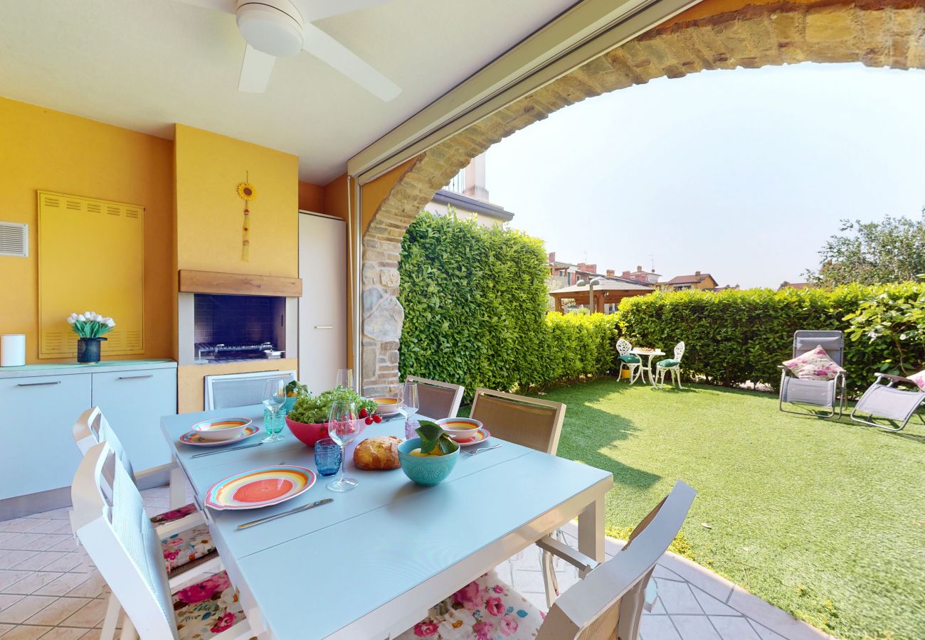 Ferienwohnung in Sirmione - Giardino dell'Anima by Bookinggardalake