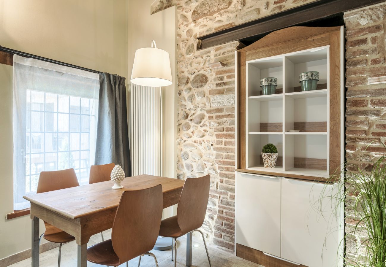 Studio in Castelnuovo del Garda - CORTE MONTELEONE SUITE HONEYMOON
