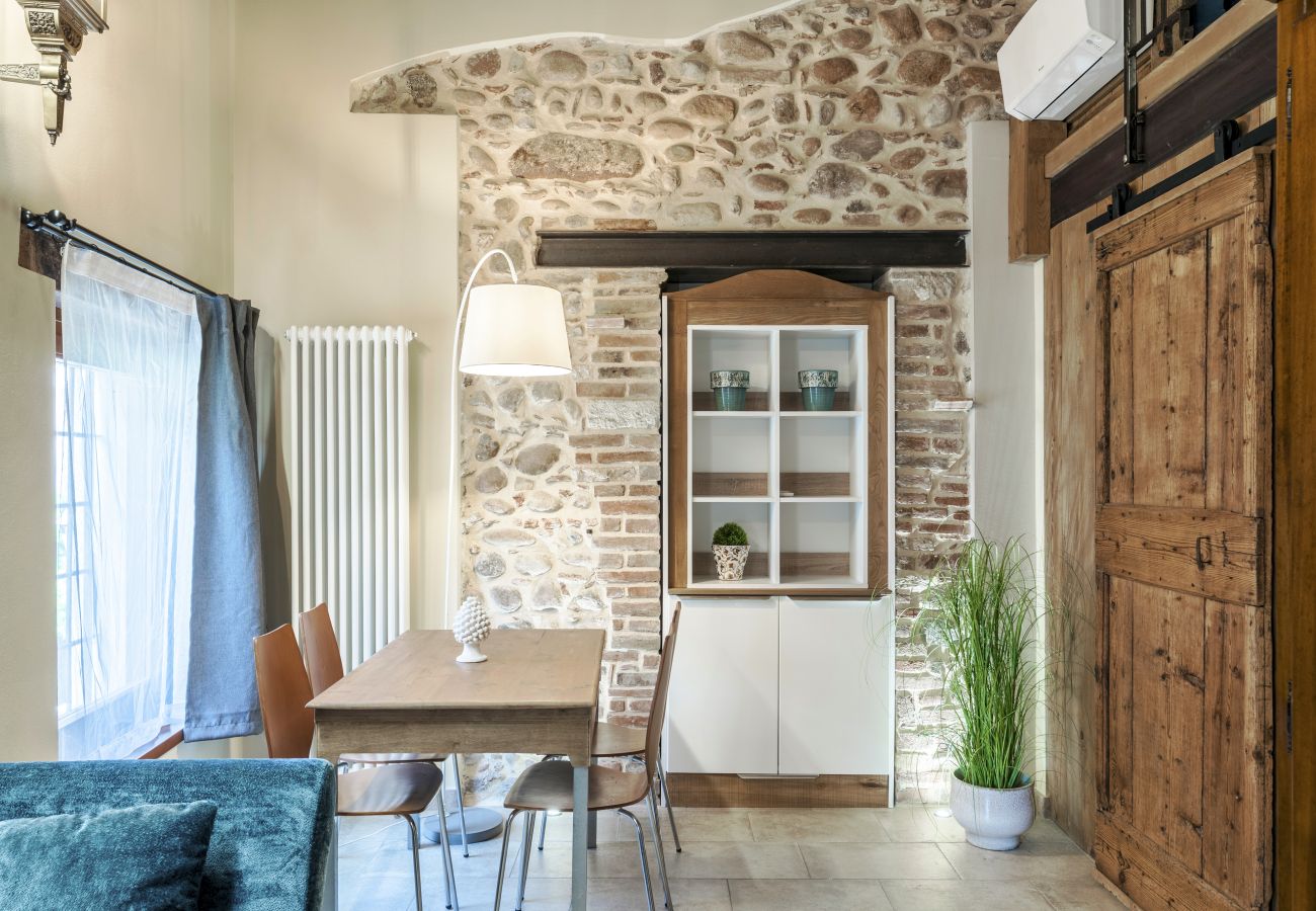 Studio in Castelnuovo del Garda - CORTE MONTELEONE SUITE HONEYMOON