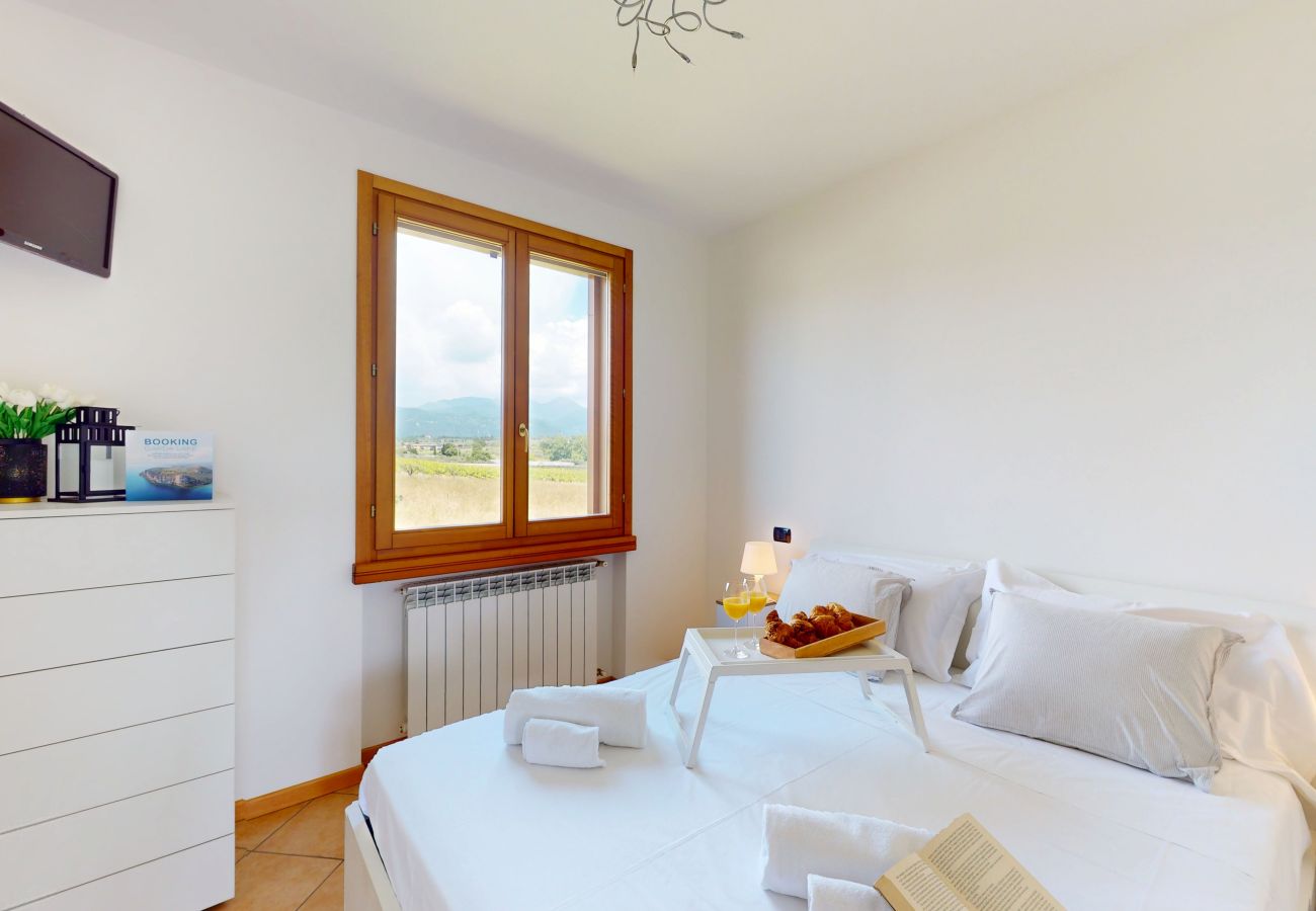 Ferienwohnung in Puegnago sul Garda - Adeline's Garda Nest by Bookinggardalake