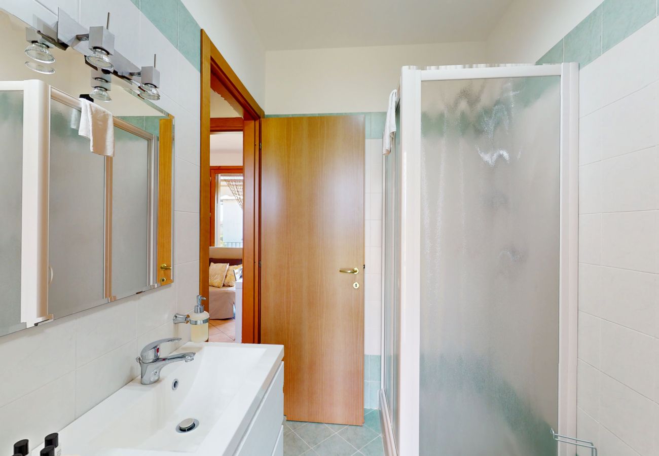 Ferienwohnung in Puegnago sul Garda - Adeline's Garda Nest by Bookinggardalake