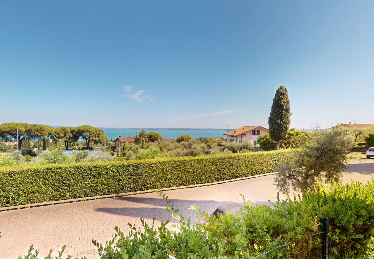 Ferienwohnung in Moniga del Garda - Agape Apartment by Bookinggardalake