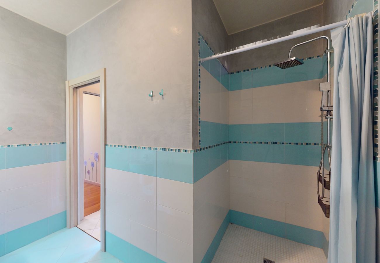 Ferienwohnung in Moniga del Garda - Horizon luxury lake view by Bookinggardalake