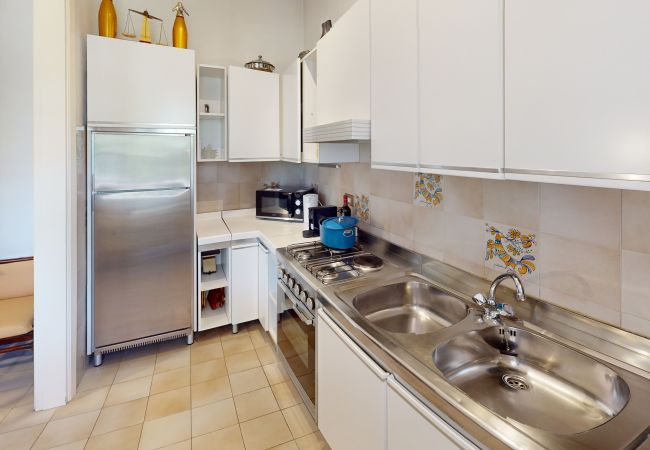 Villa in Sirmione - Valentine's Lakeside Villa by Bookinggardalake Villa in Sirmione - Valentine's Lakeside Villa by Bookinggardalake