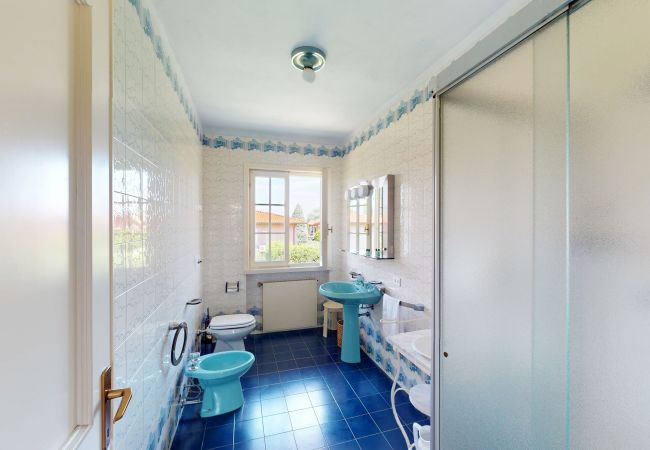 Villa in Sirmione - Valentine's Lakeside Villa by Bookinggardalake Villa in Sirmione - Valentine's Lakeside Villa by Bookinggardalake