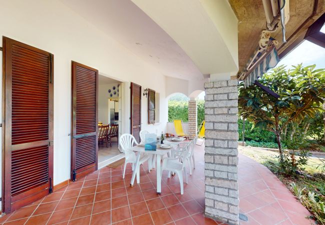 Villa in Sirmione - Valentine's Lakeside Villa by Bookinggardalake Villa in Sirmione - Valentine's Lakeside Villa by Bookinggardalake