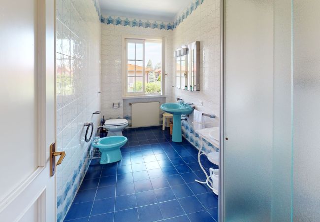 Villa in Sirmione - Valentine's Lakeside Villa by Bookinggardalake Villa in Sirmione - Valentine's Lakeside Villa by Bookinggardalake